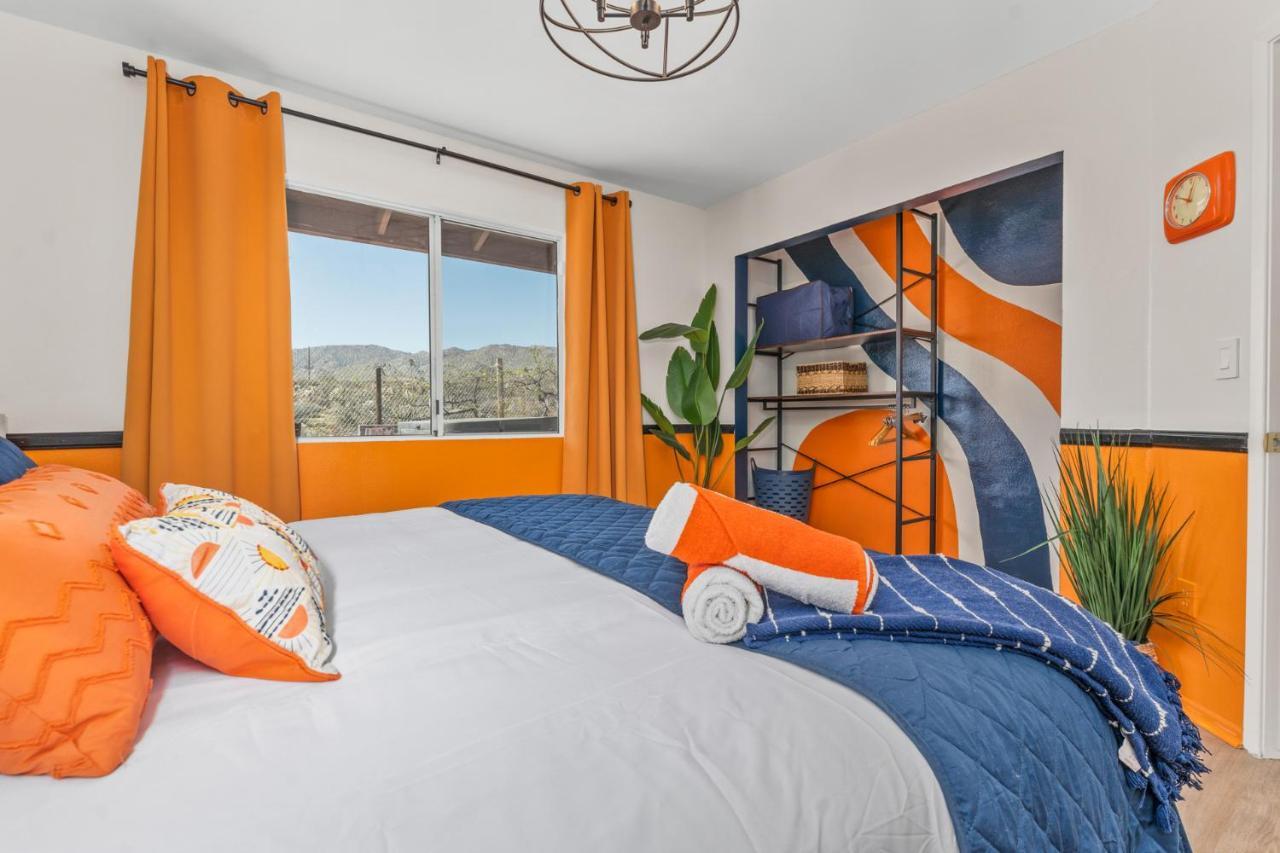 Villa Hot Tub, Games, King Bed, Fire Pit, Bbq Grill, Minutes From National Park And Views Joshua Tree Exterior foto